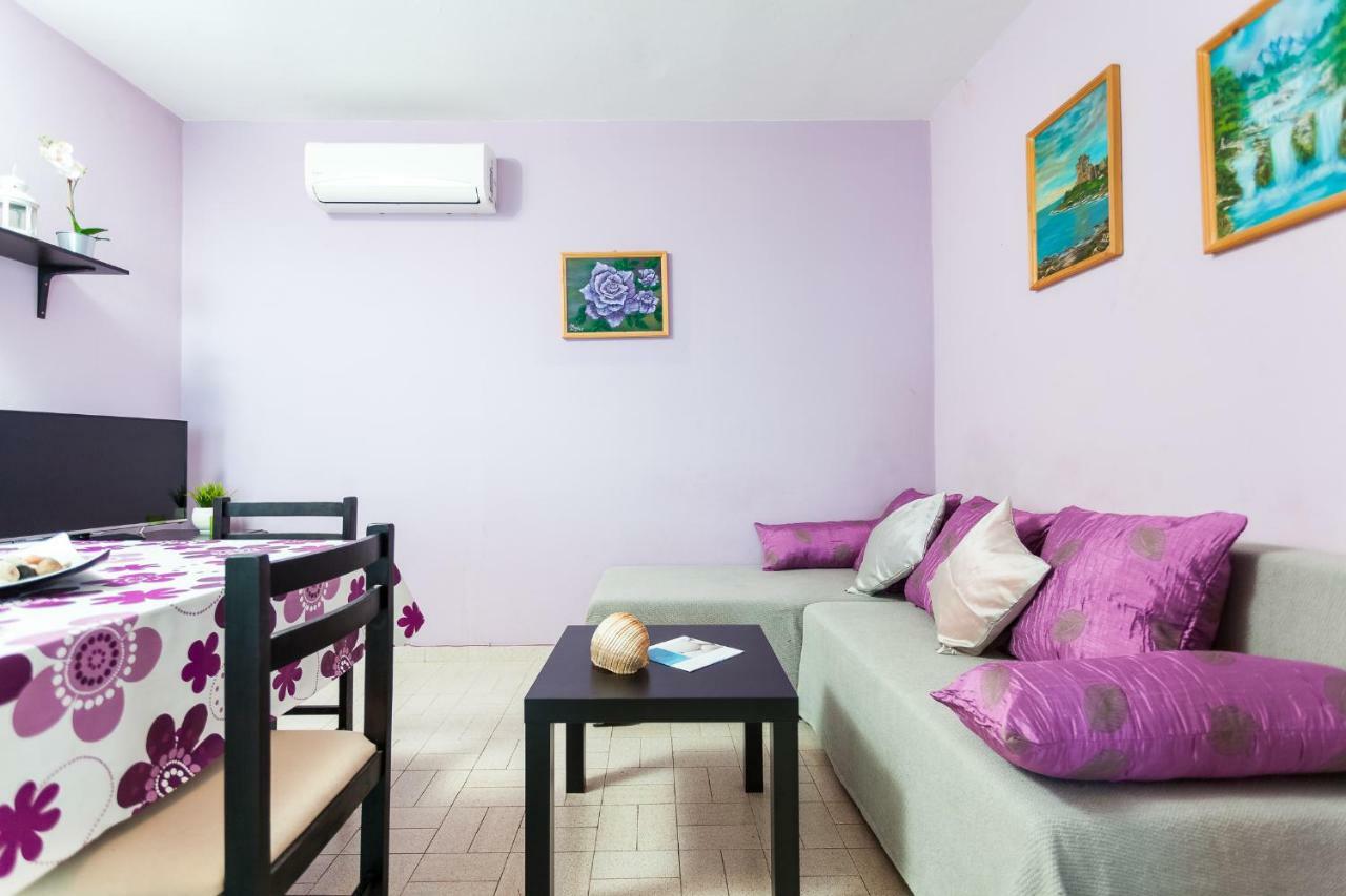 Apartments Dajna Вела Лука Екстериор снимка