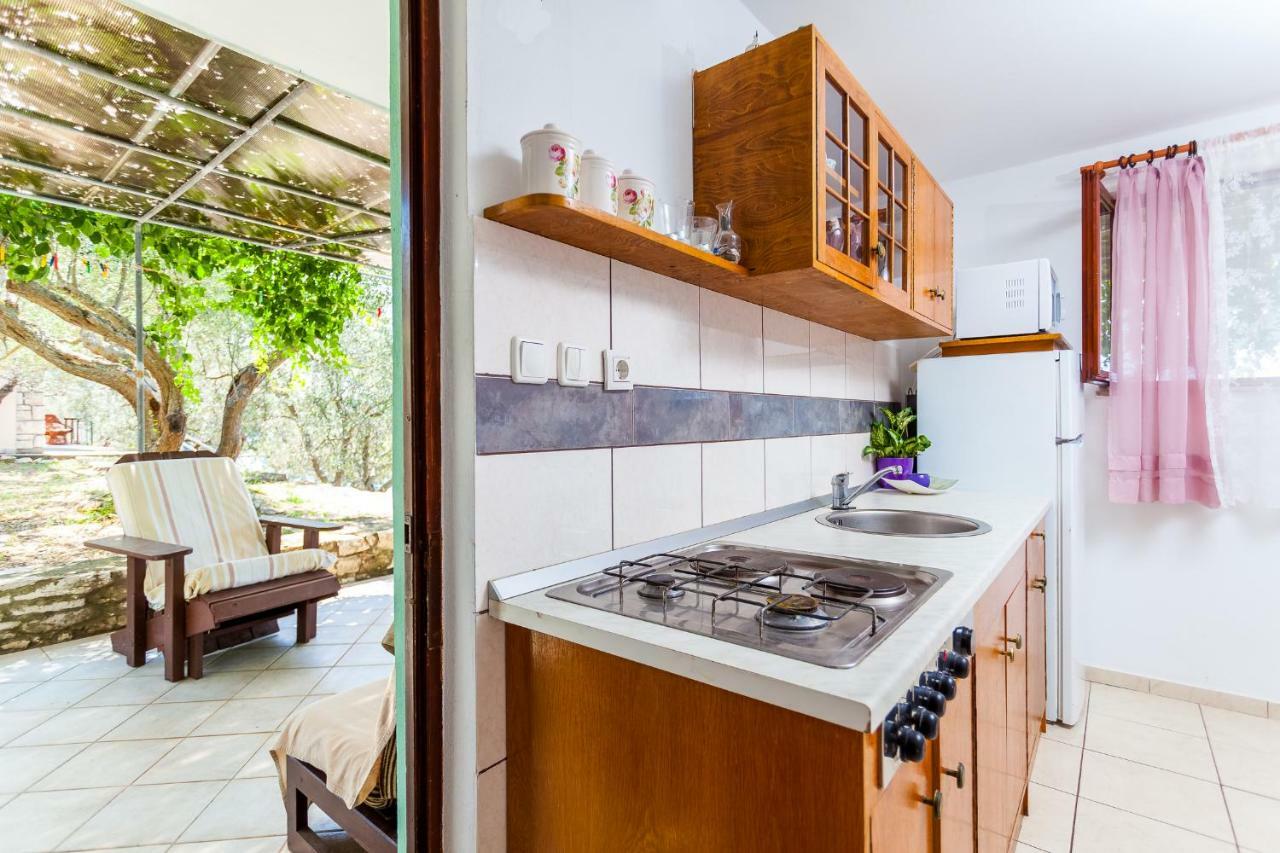 Apartments Dajna Вела Лука Екстериор снимка