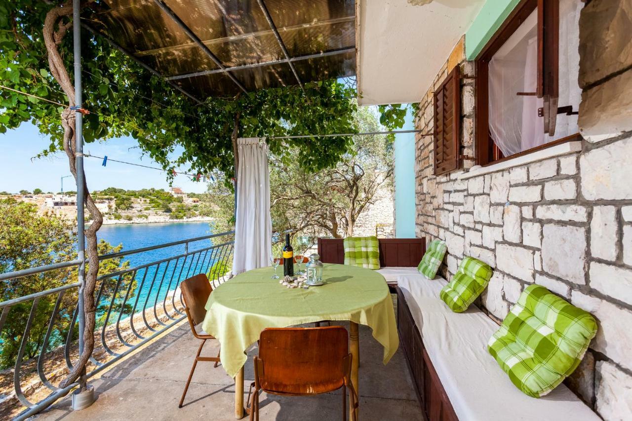 Apartments Dajna Вела Лука Екстериор снимка